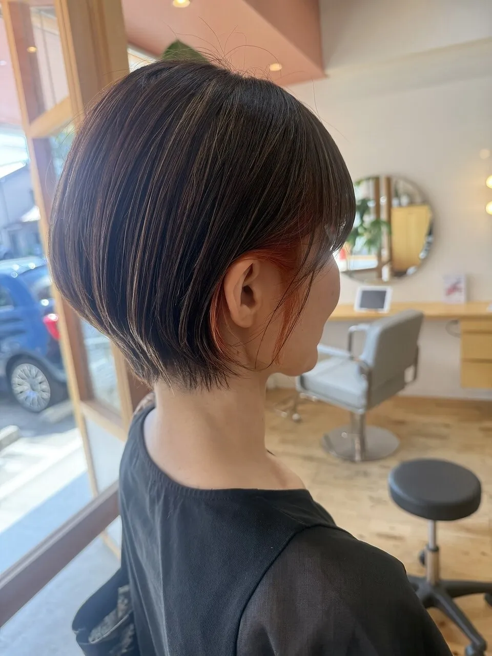 ショート×ハイライト×インナーカラー